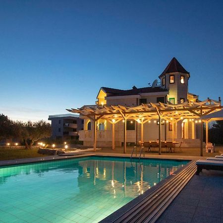 Villa Dream ซรีมา ภายนอก รูปภาพ